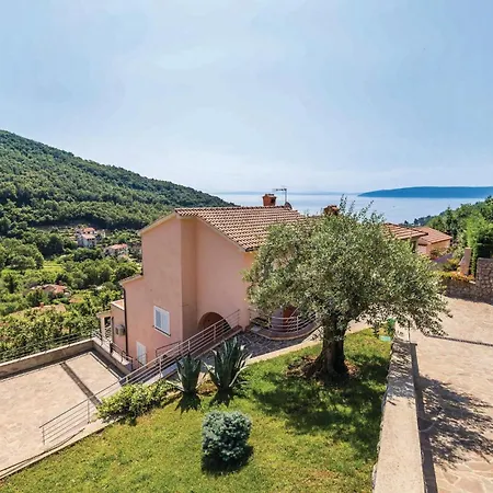 Apartment 1 Bedroom Beautiful In